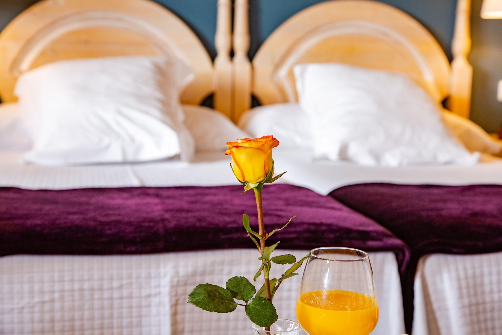 Hotel Palacio De La Vinona Oviedo Luaran gambar