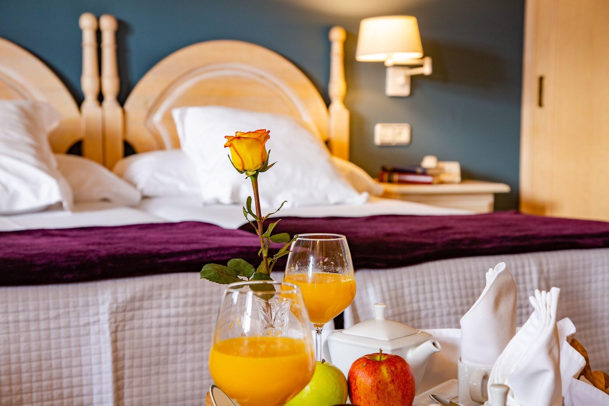 Hotel Palacio De La Vinona Oviedo Luaran gambar