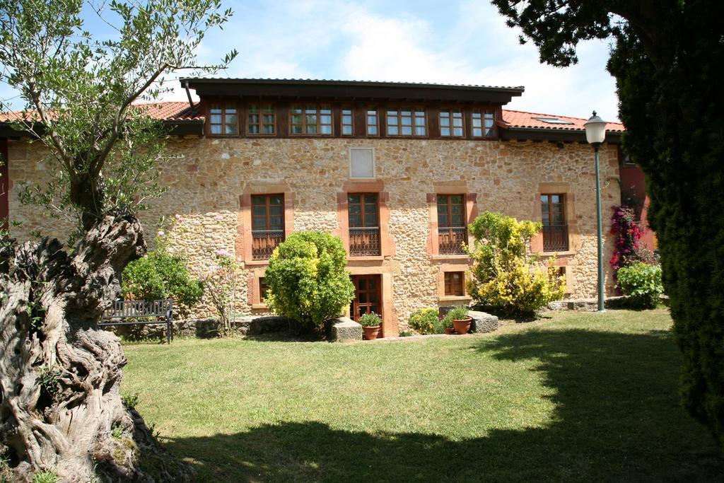 Hotel Palacio De La Vinona Oviedo Luaran gambar