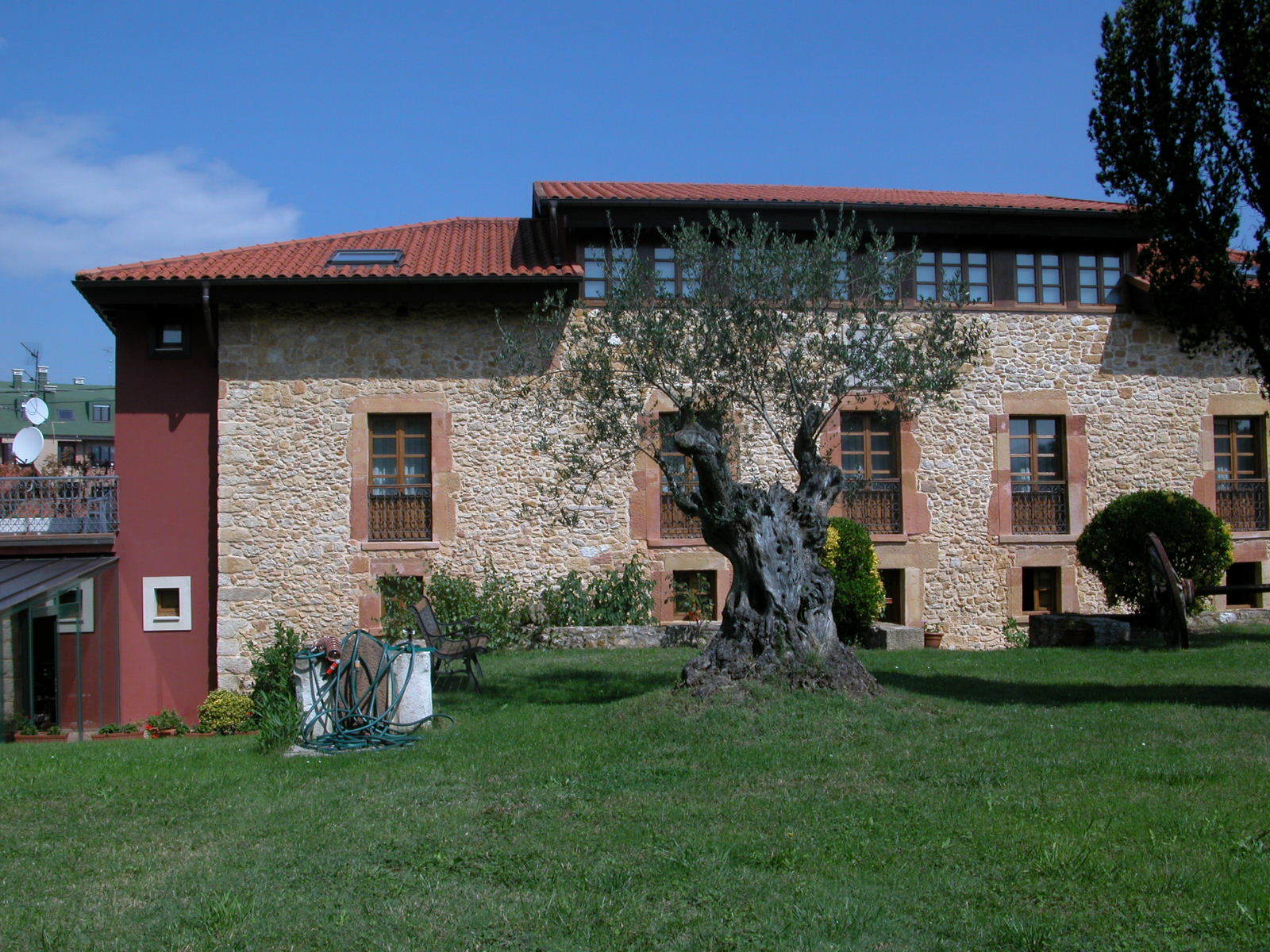 Hotel Palacio De La Vinona Oviedo Luaran gambar
